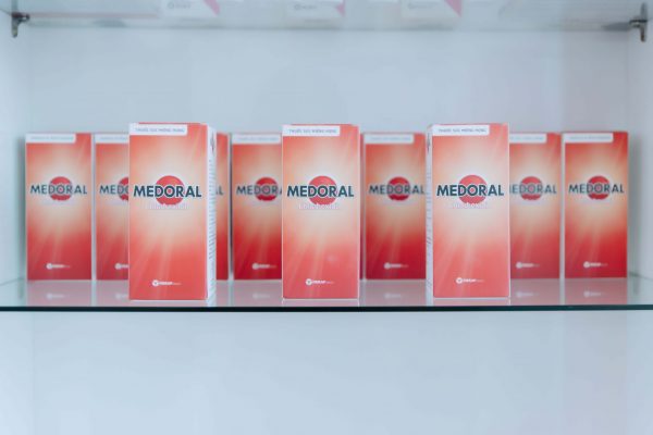 Nước súc họng Medoral